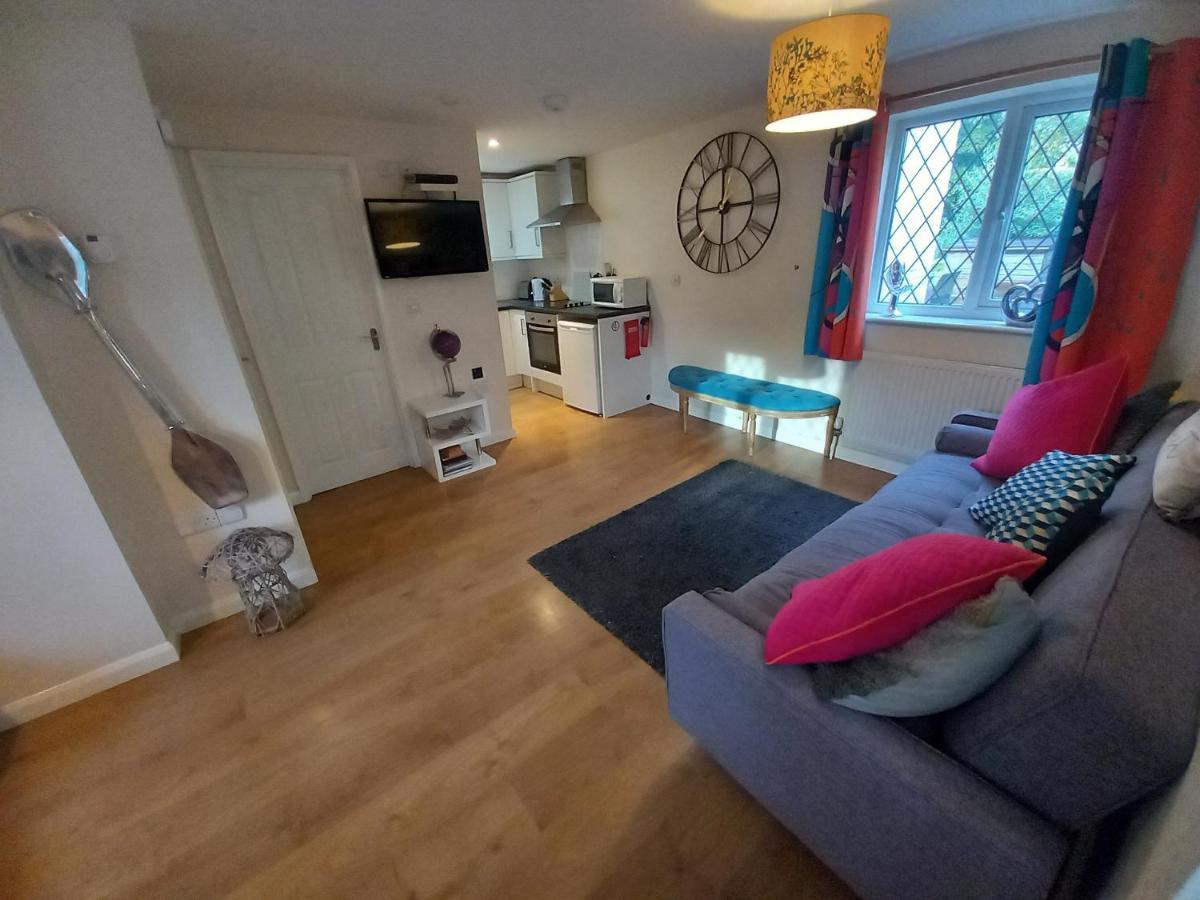 Eastfield Cottages Devizes Extérieur photo